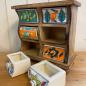 Preview: Holzbord 6 gewellte Keramikschubladen bunt 7x12x15 cm