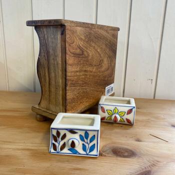 Preview: Holzbord 6 gewellte Keramikschubladen bunt 7x12x15 cm