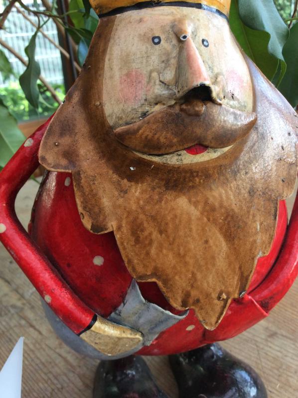 König Leo  aus hand bemaltem Blech